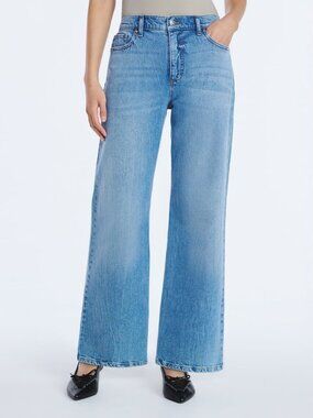 Scoop Women's Light Wash Wide Leg Jeans Size 2